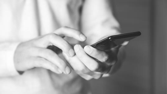 Versicherungsordner war gestern – wie ein digitaler Finanzmanager den Überblick erleichtert